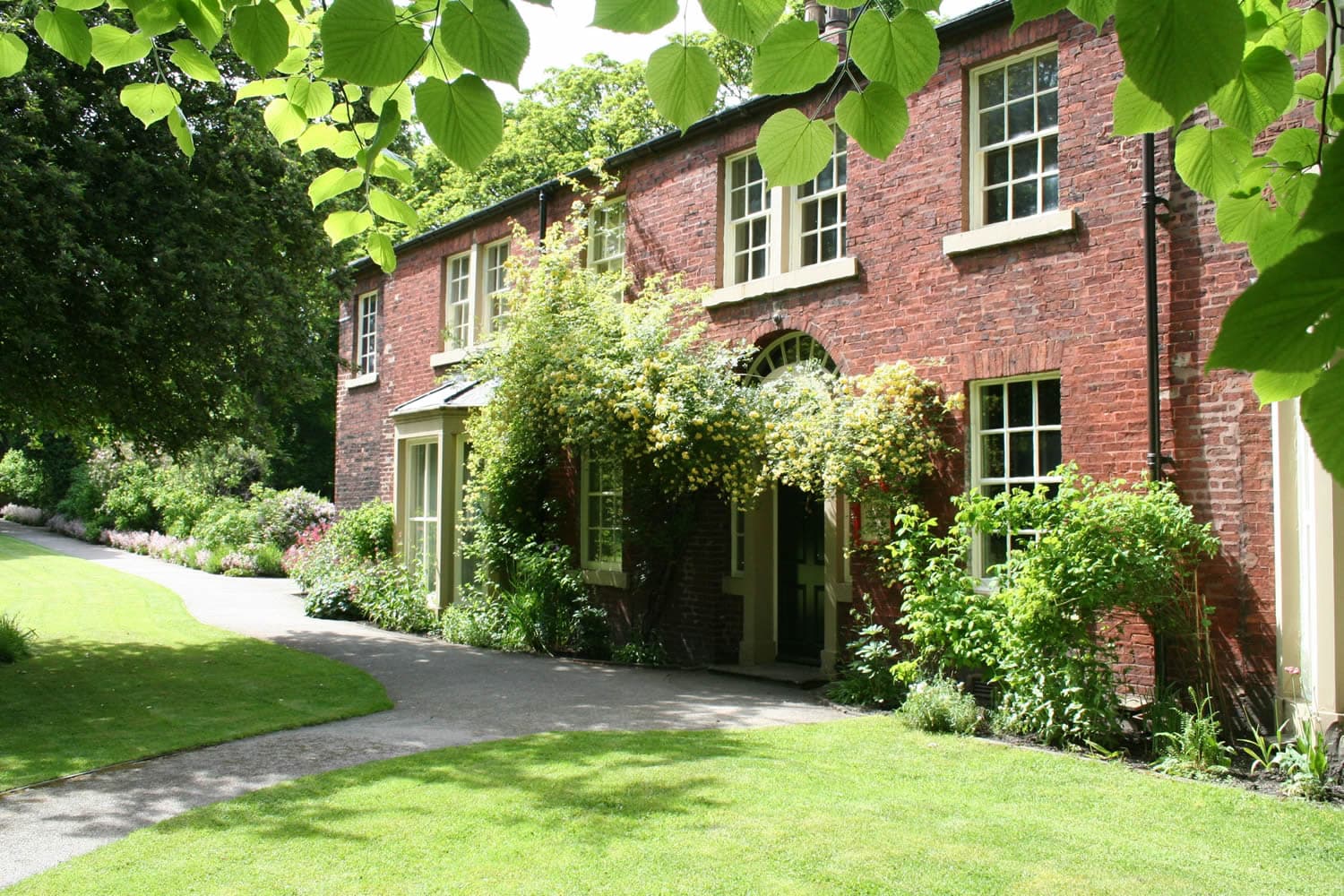 Red House & Gardens - Historic Site in gomersal