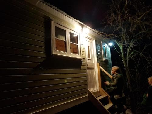 Accommodation at Waterside Shepherds Hut in barton le willows
