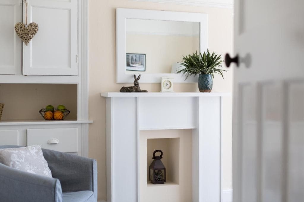 Accommodation at City Apartments - 4 Heworth Village - 3 bed house in heworth