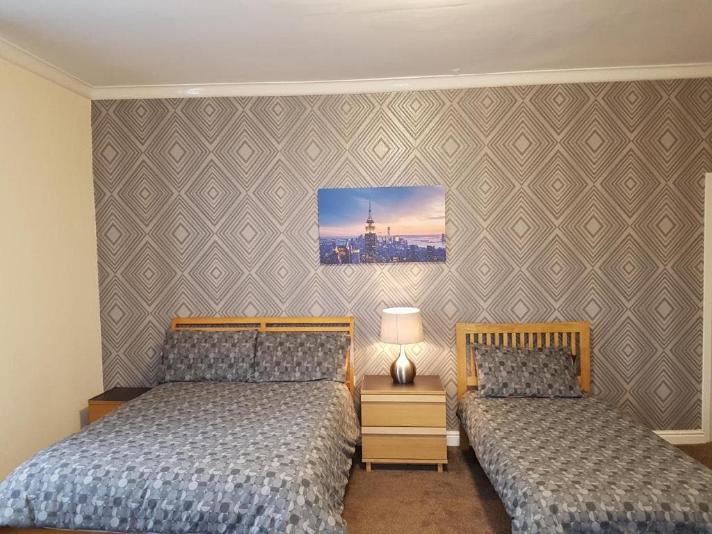 Accommodation at Brookfield Hotel in leeds