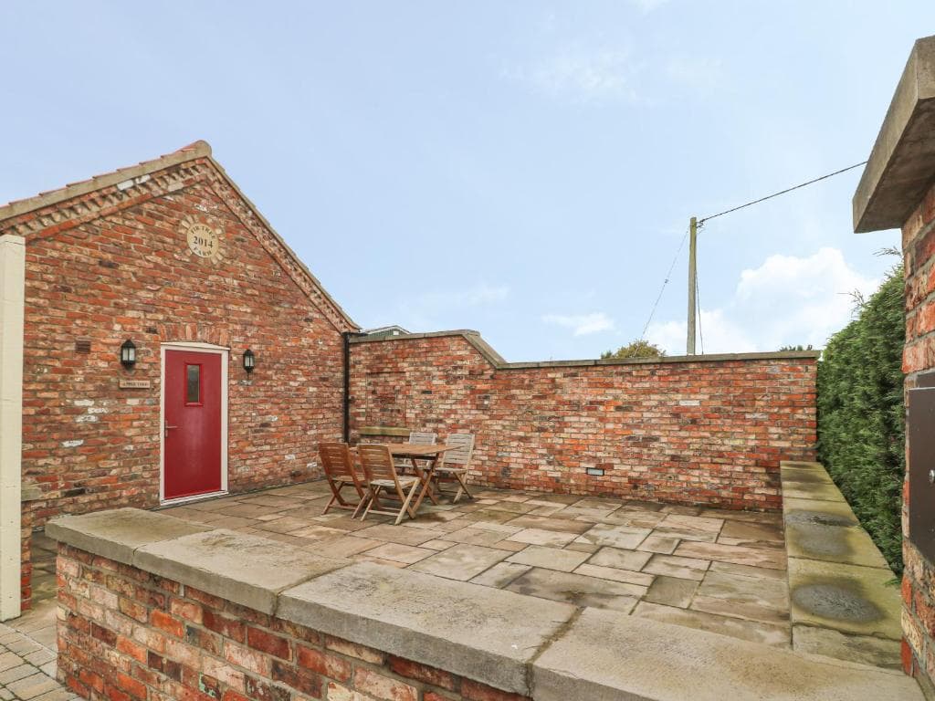 Accommodation at Apple Tree Cottage, York in dunnington