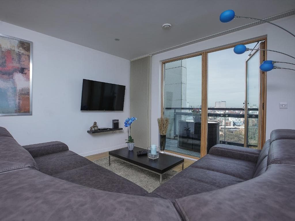Accommodation at Central Leeds Penthouse in leeds