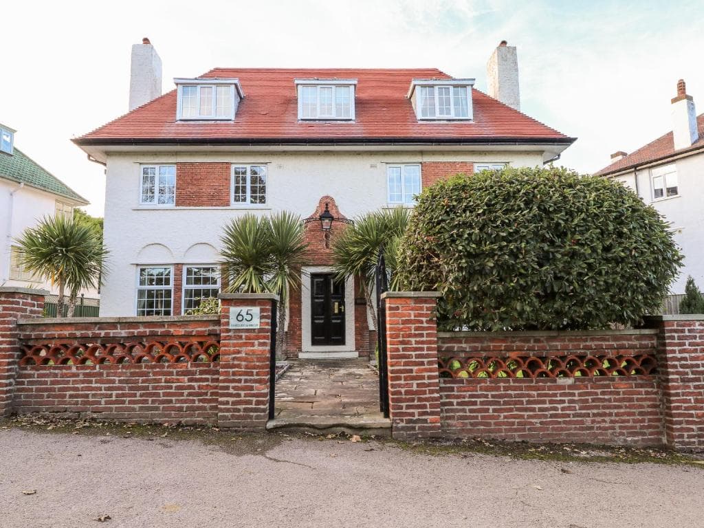 Accommodation at Yardley Manor in scarborough