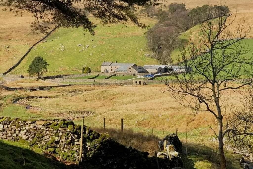 Accommodation at Kingsdale Head Cottage in weathercote