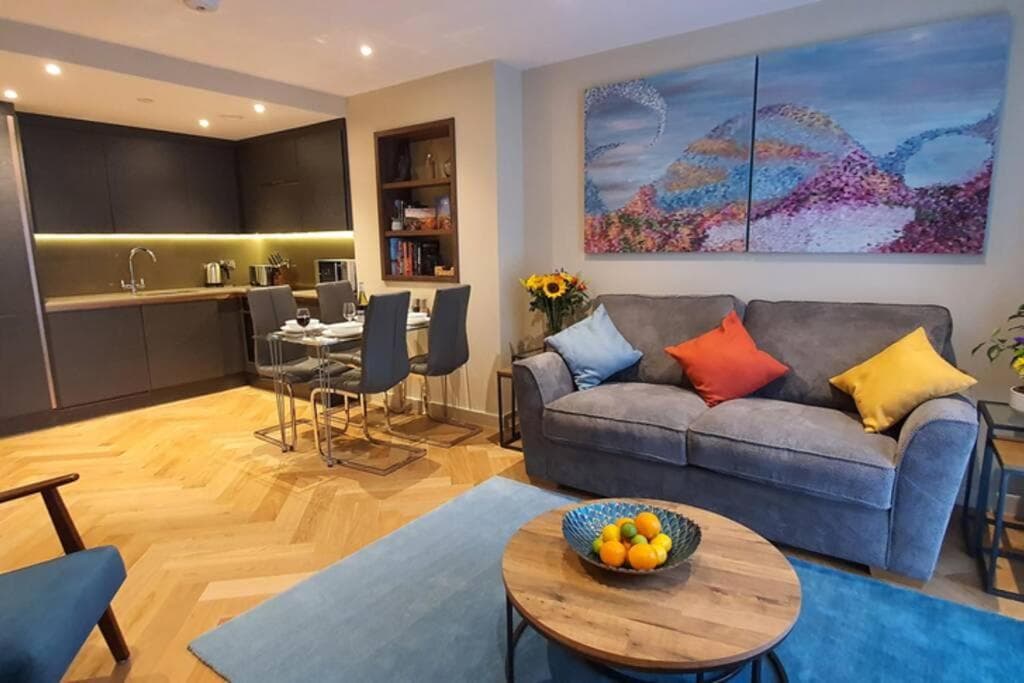 Accommodation at Luxury One Bedroom Apartment Within the City Walls in york