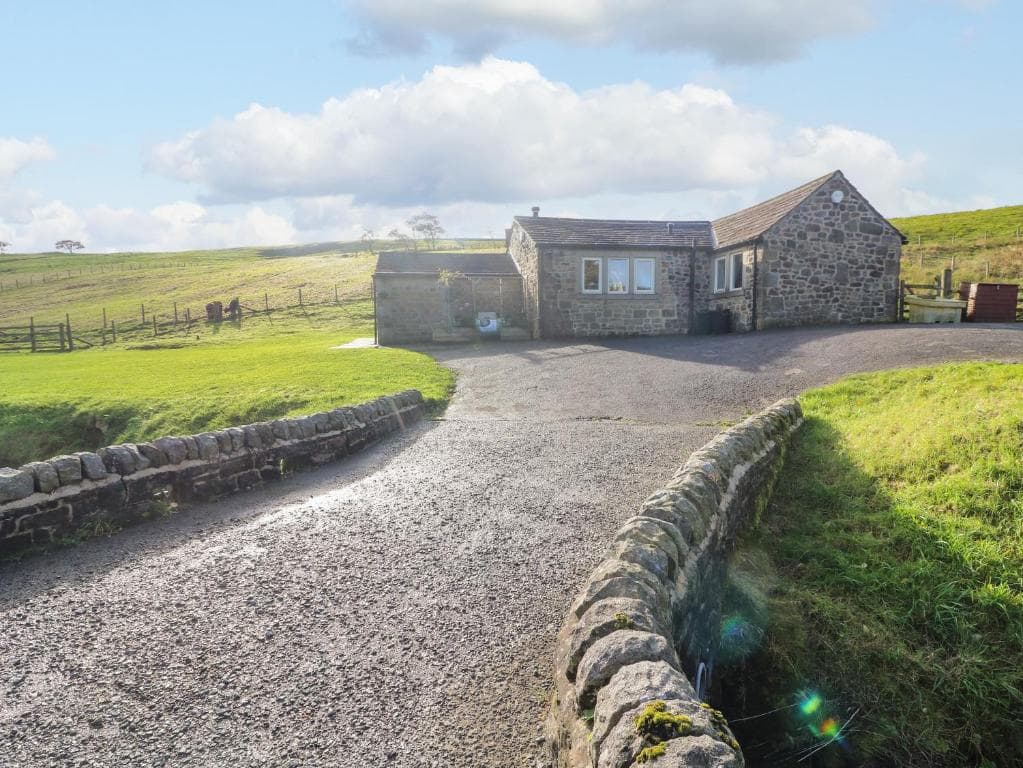 Accommodation at Beckside Cottage in middleton cowling