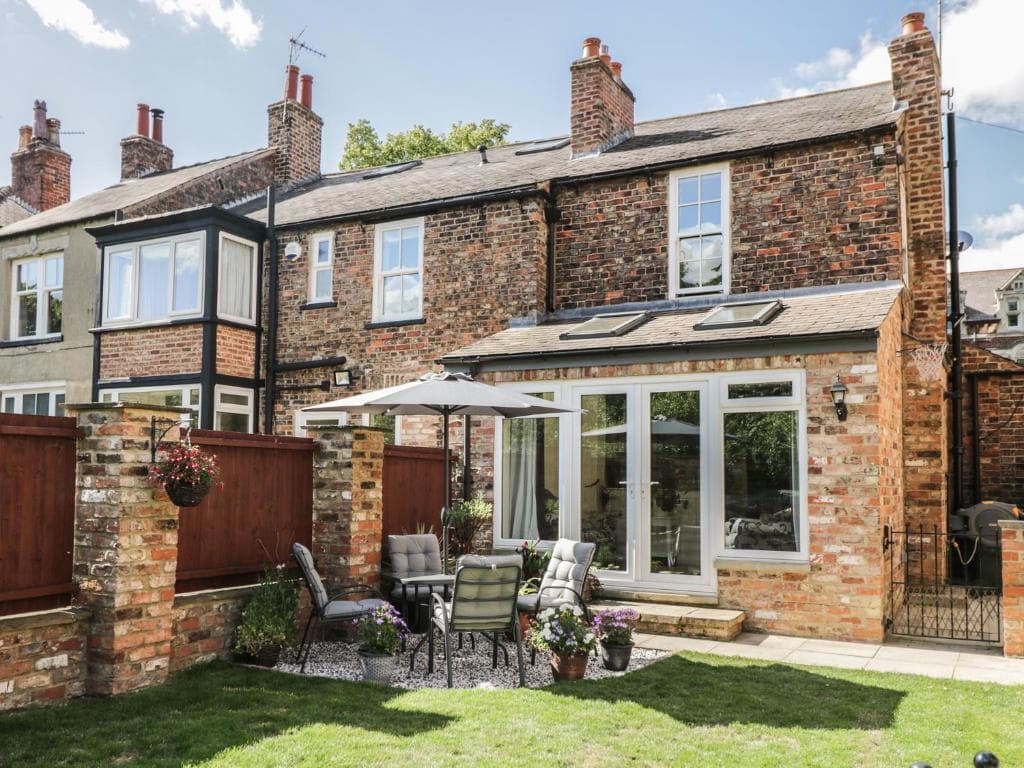Accommodation at Tree Top Cottage, Ripon in ripon