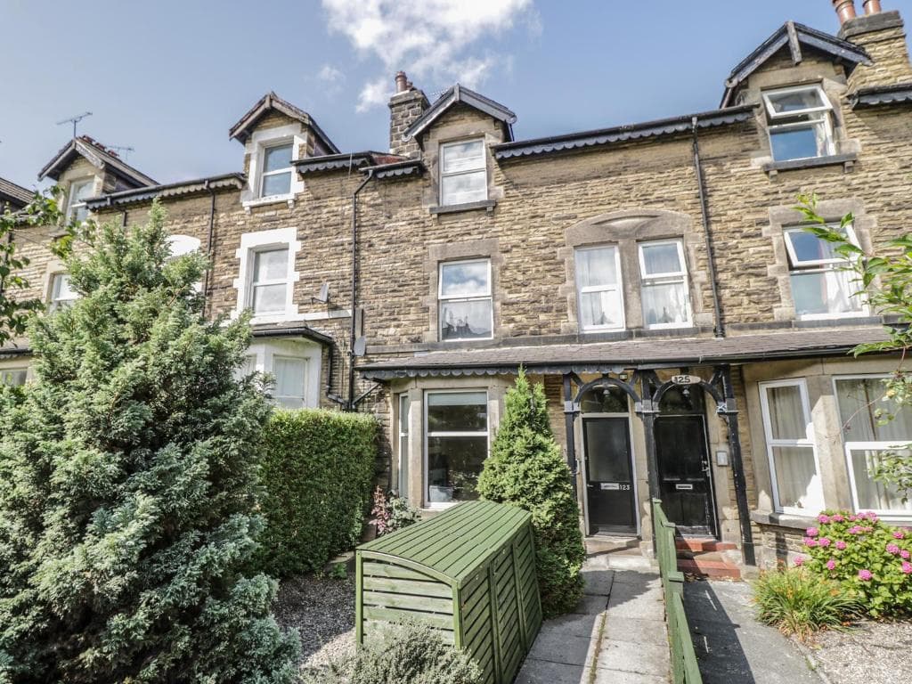 Accommodation at The Garden Flat, Harrogate in harrogate