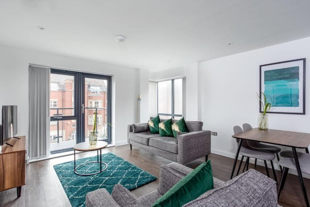 Modern 2 Bedroom Apartment in the Heart of York