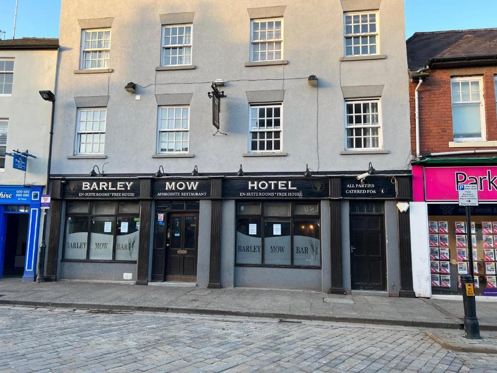 Accommodation at Barley Mow Hotel in pontefract