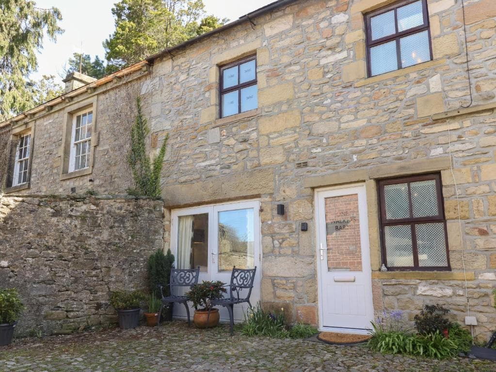 Accommodation at 1 Walkers Barn in feizor