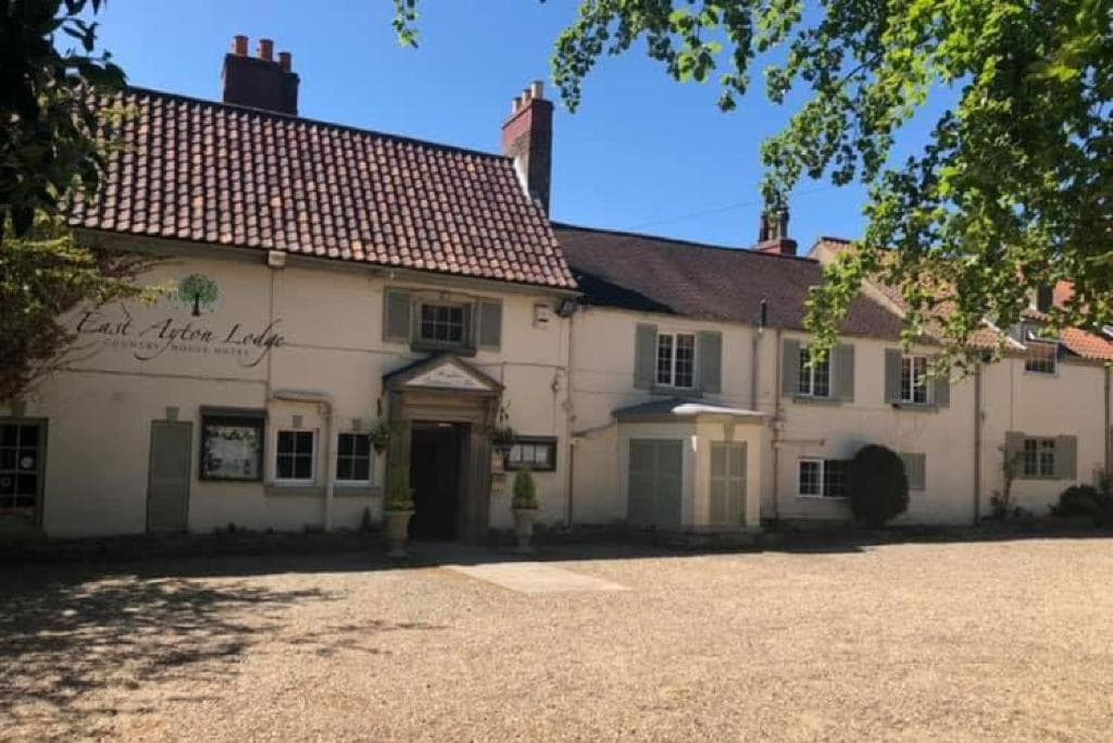 East Ayton Lodge Hotel