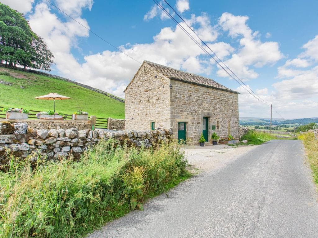 Accommodation at Pogles Wood Cottage in thorpe north yorkshire
