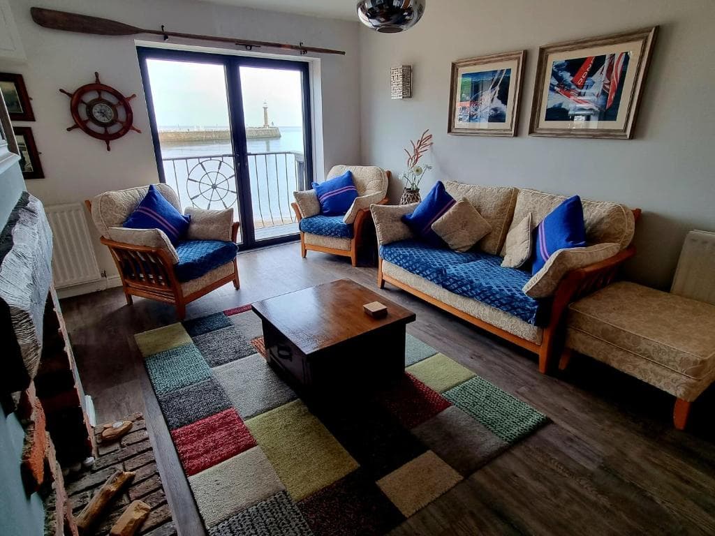 Accommodation at 5 Sandside in whitby