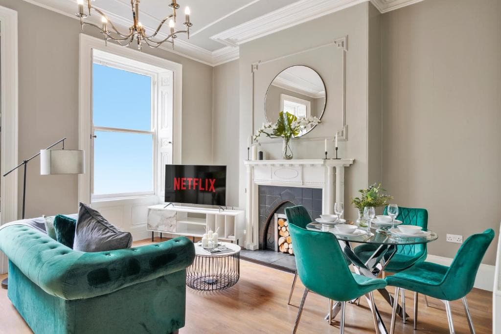 Accommodation at Delightful and Designer Apartment in Yorkshire - Parking in wakefield