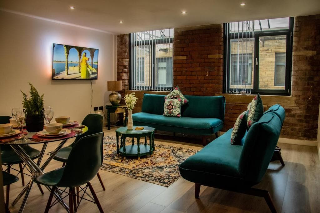 Accommodation at BV Lush Apartment At Conditioning House Bradford in bradford