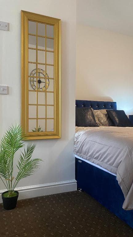 Accommodation at Bv Comfy Studio At Deighton Huddersfield in huddersfield