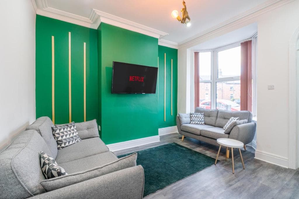 Accommodation at Stylish 3 Bed - Entire House- Near City Ctr & SUFC in sheffield