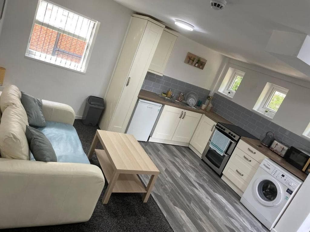 Accommodation at Modern and cosy Apartment in Leeds England in leeds