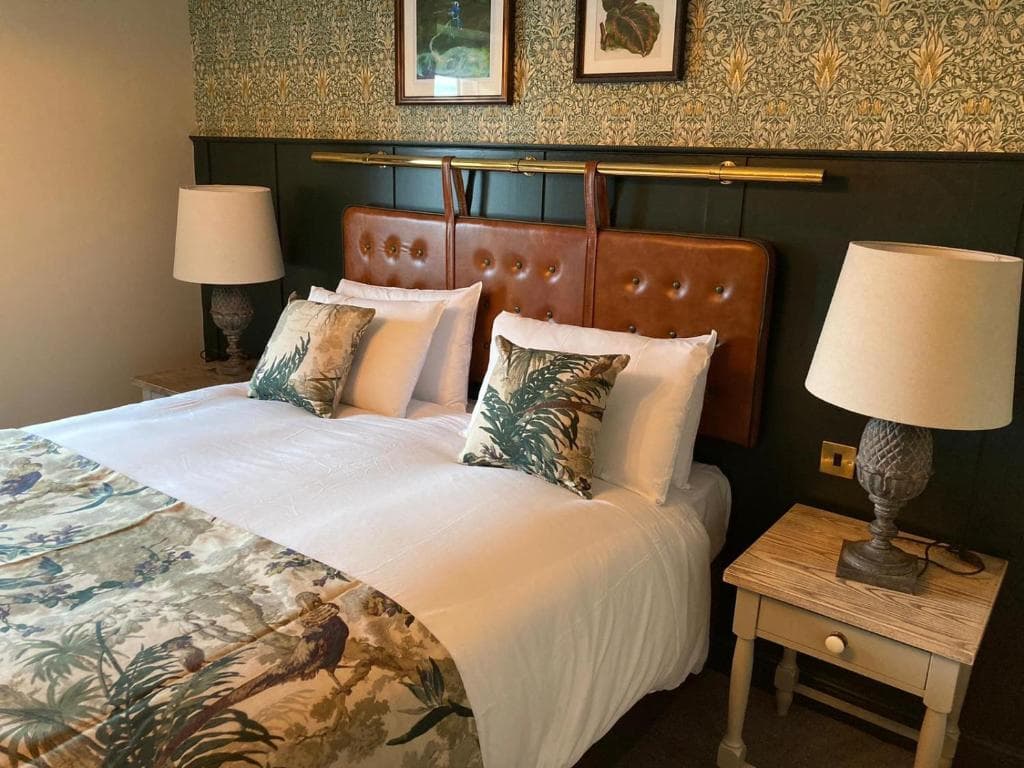 Accommodation at The Red Lion Inn by Greene King Inns in todwick