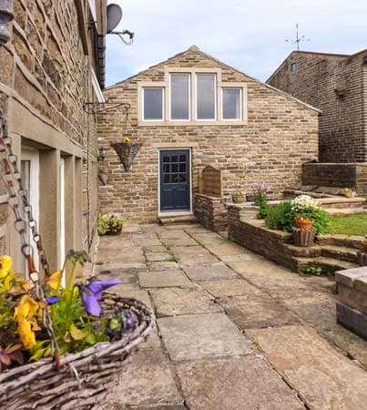 Accommodation at Ash Tree Barn in uk gateways