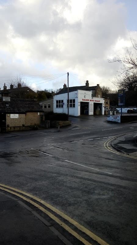 Baildon Moor Garage - Garages in baildon