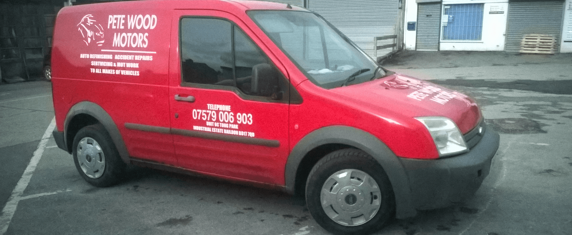 Pete Wood Motors - Garages in baildon