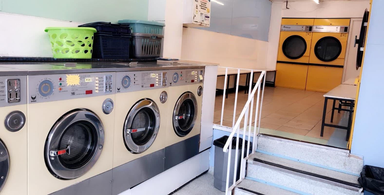 Smart wash Laundrette - Launderettes in beeston