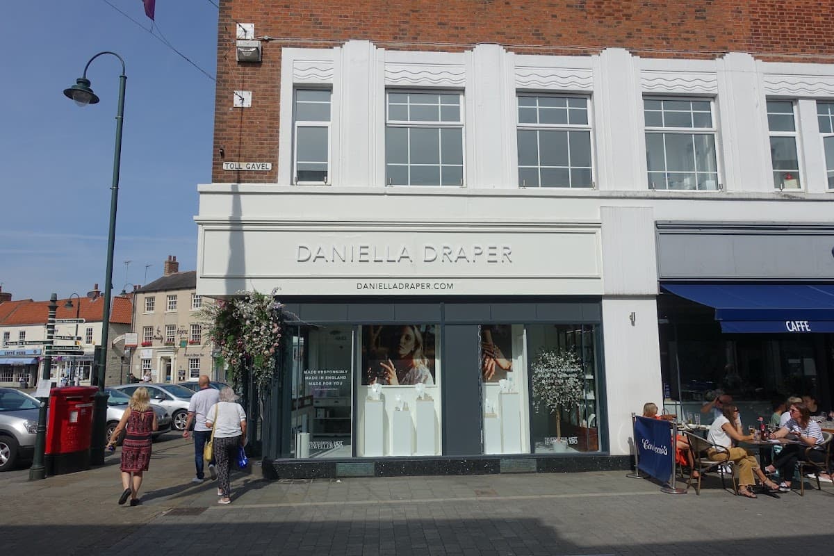 Daniella Draper Beverley - Jewellers in beverley
