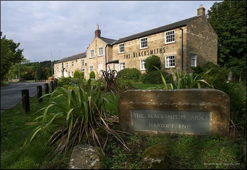 Accommodation at Blacksmiths Country Inn in lastingham