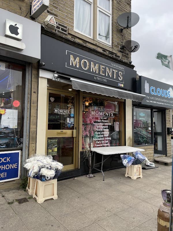 Moments By Trillionz - Florists in bradford