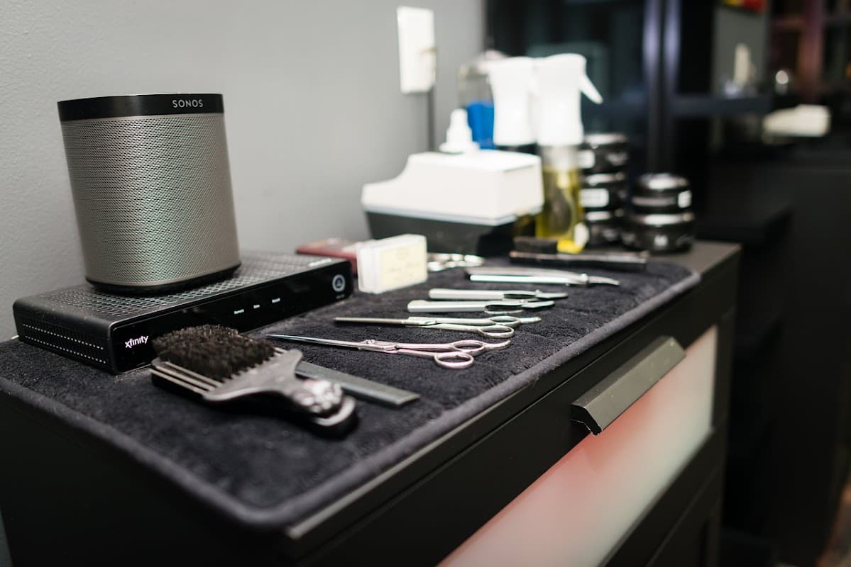 Hallorans Hairdressers - Hair Salons in dewsbury