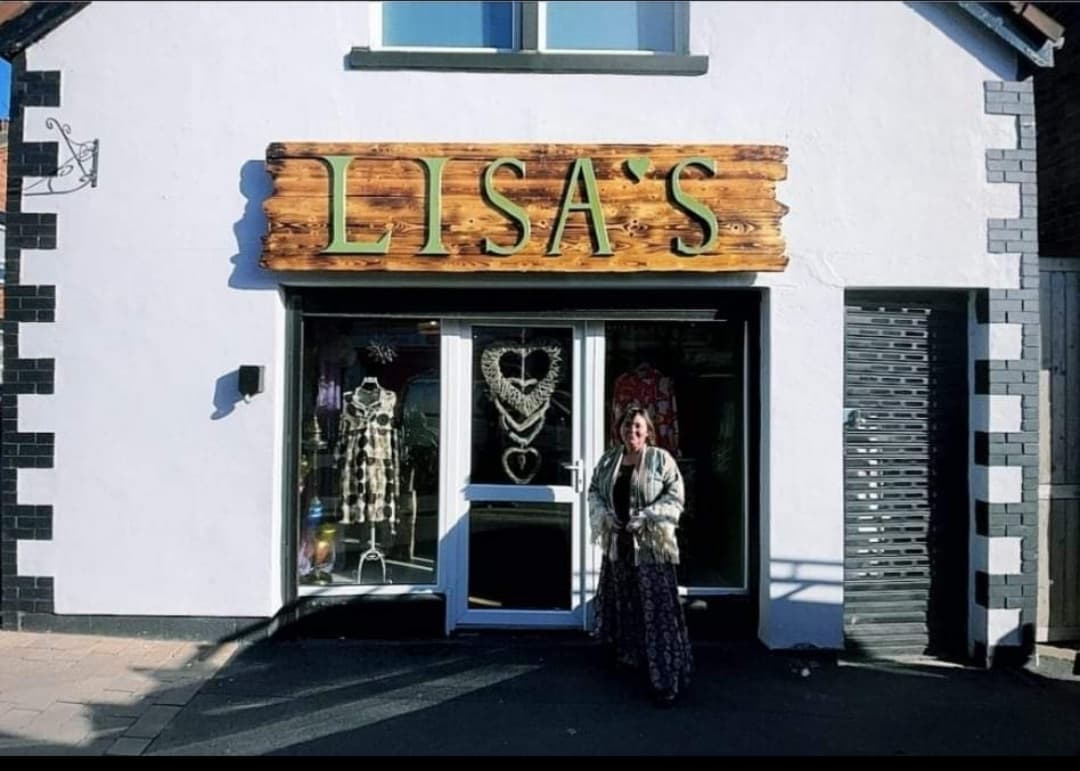 Lisa's Boutique - Clothes Shops in featherstone