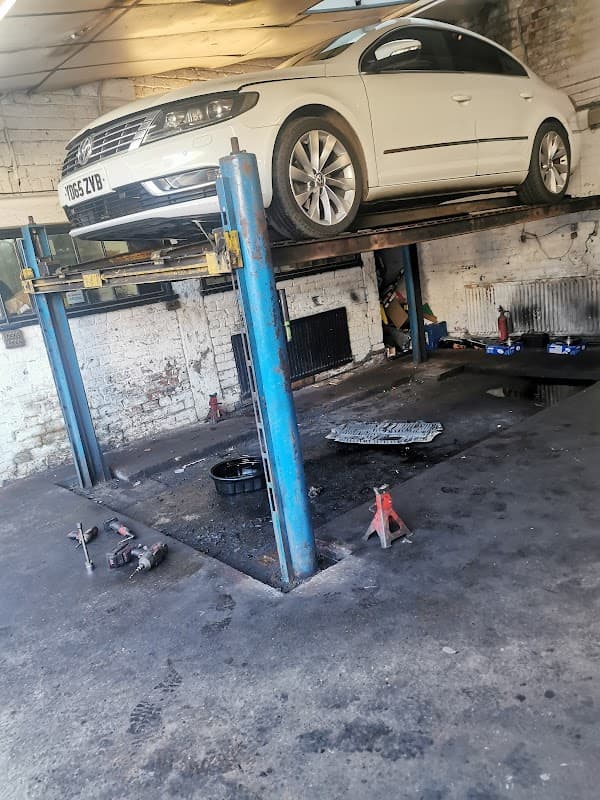 Motorvation of Harrogate - Garages in harrogate