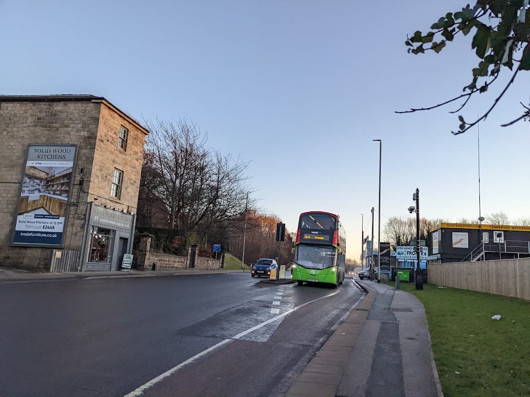 Airedrive - Car Dealers in headingley