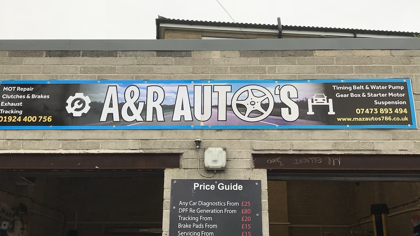 A & R AUTOS - Garages in heckmondwike