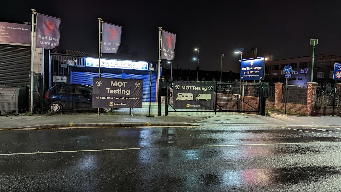 Red Lion Garage - Garages in heeley