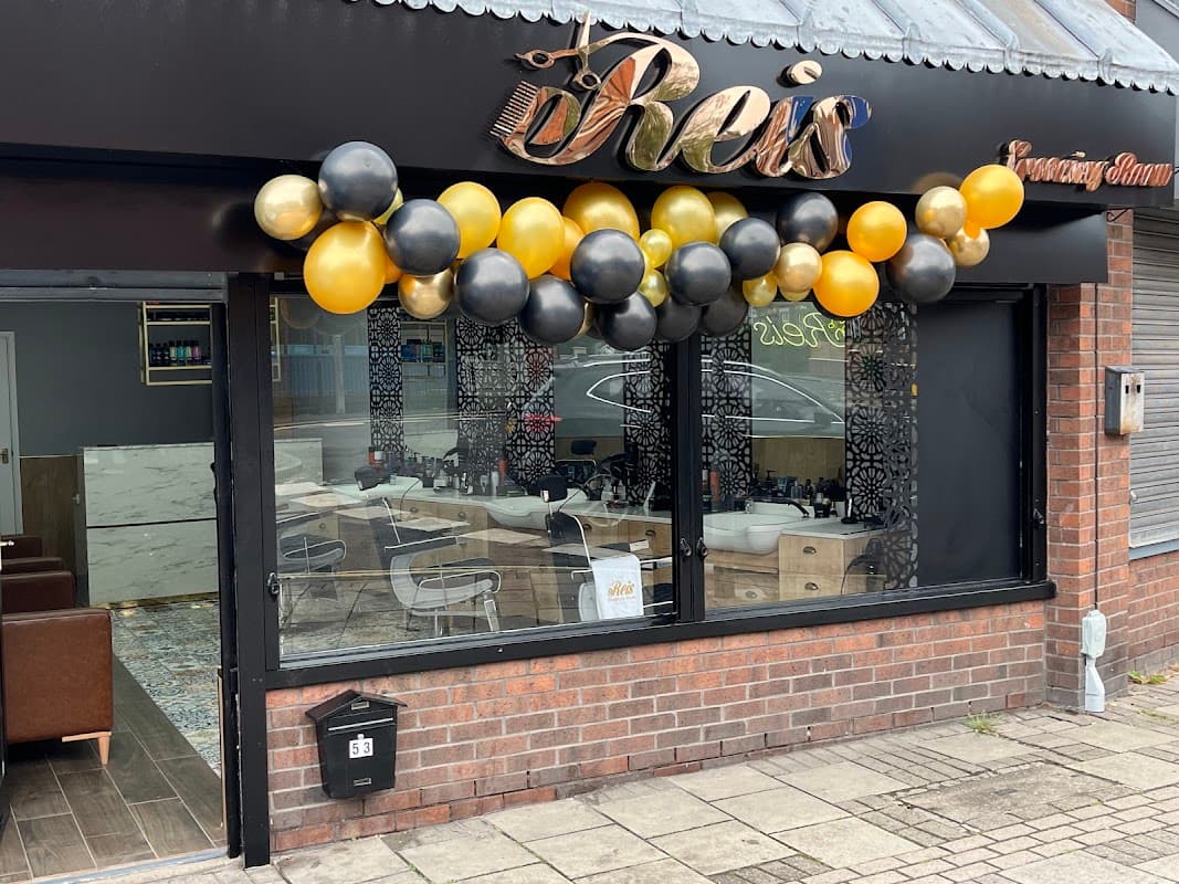 Reis Grooming Room - Barbers in hessle