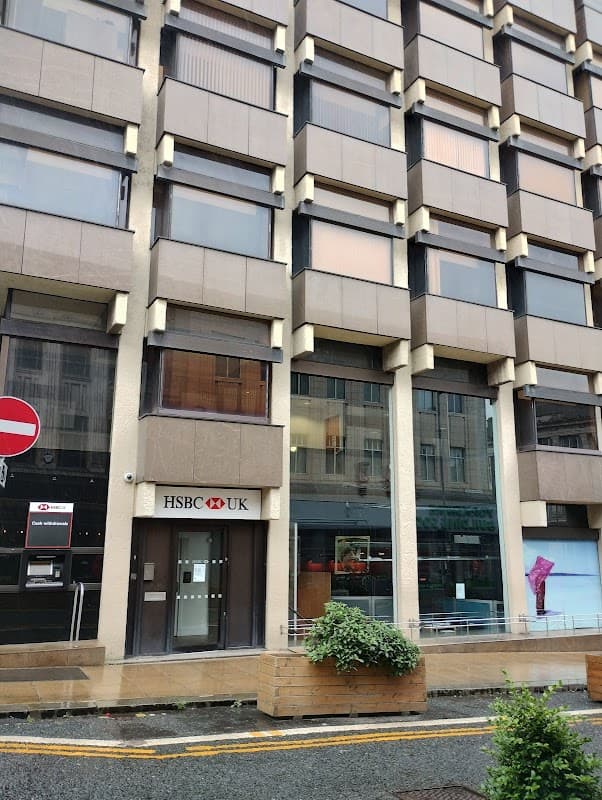 HSBC Huddersfield - Banks in huddersfield