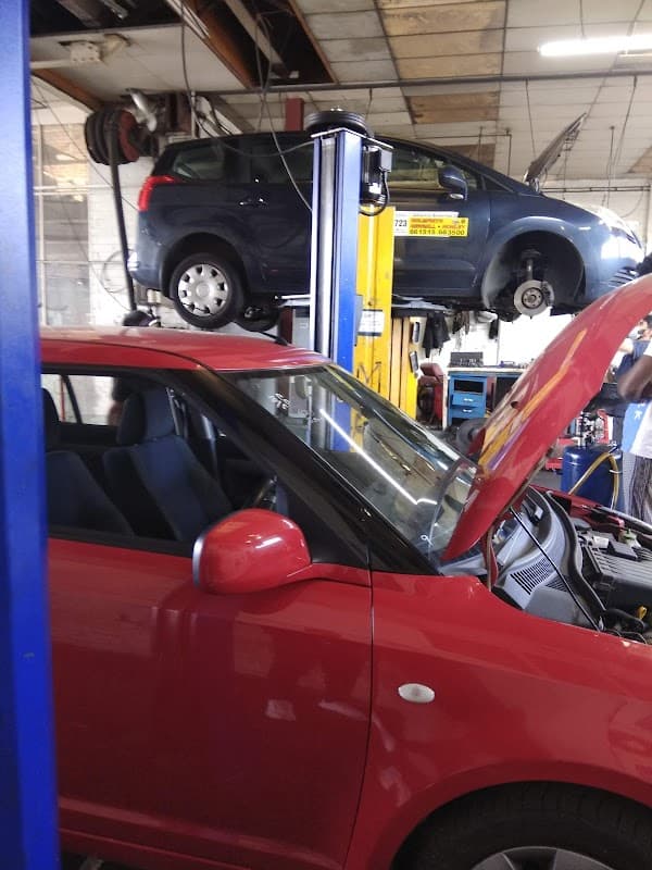 Ilyas Autos - Garages in huddersfield