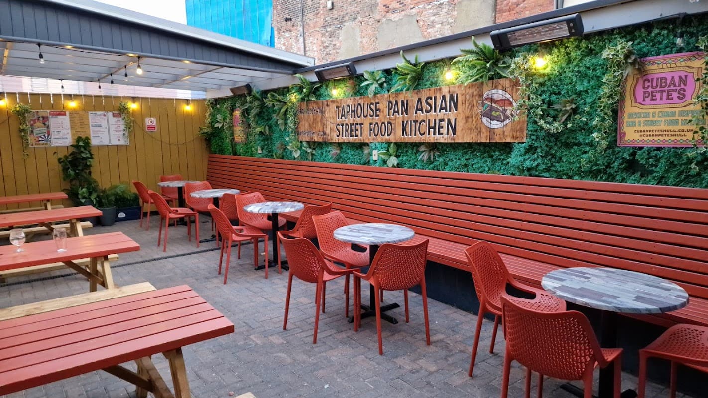 Food & drink at Taphouse in hull