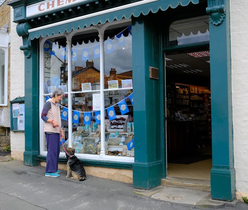 Towler Chemist Ltd - Pharmacies in kirkbymoorside