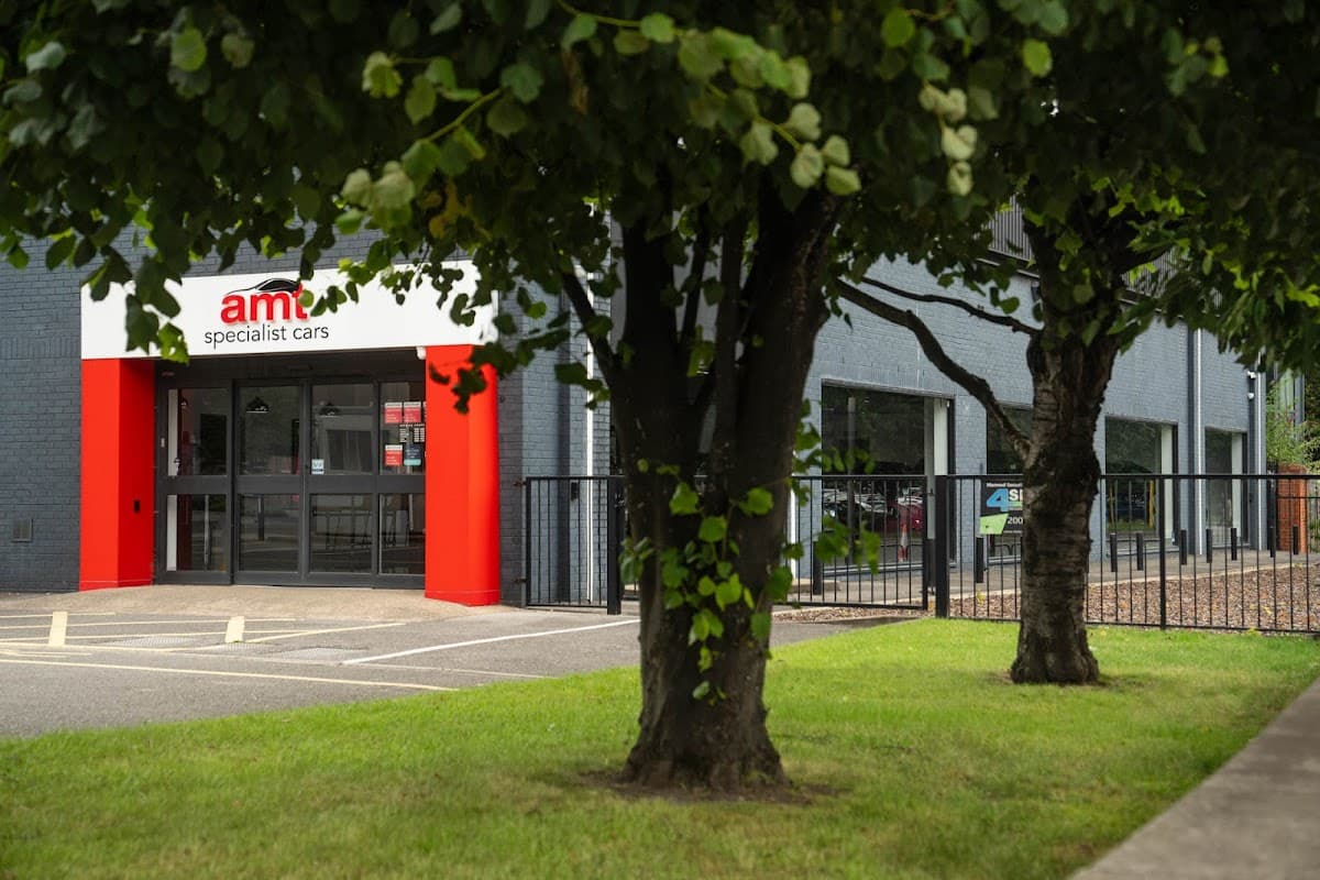 AMT Auto - Car Dealers in leeds