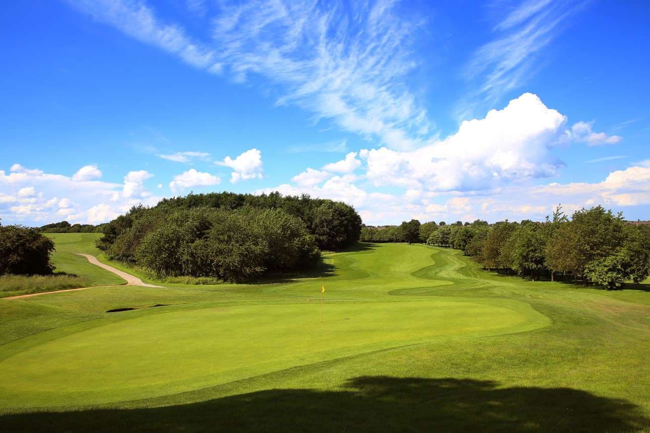 Oulton Hall Golf Course - Park in leeds