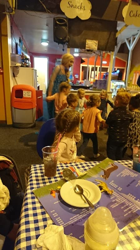 Funny Farm Softplay Ltd - Entertainment in rotherham