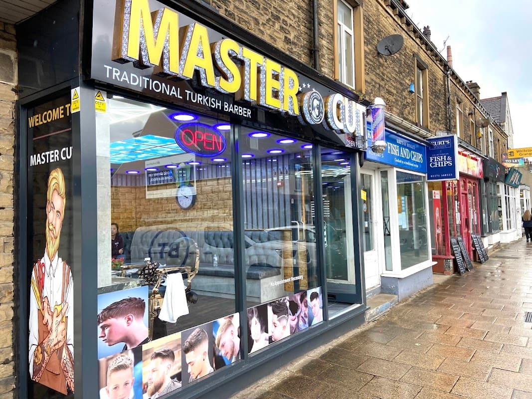 BINGLEY MASTER CUT - Barbers in saltaire