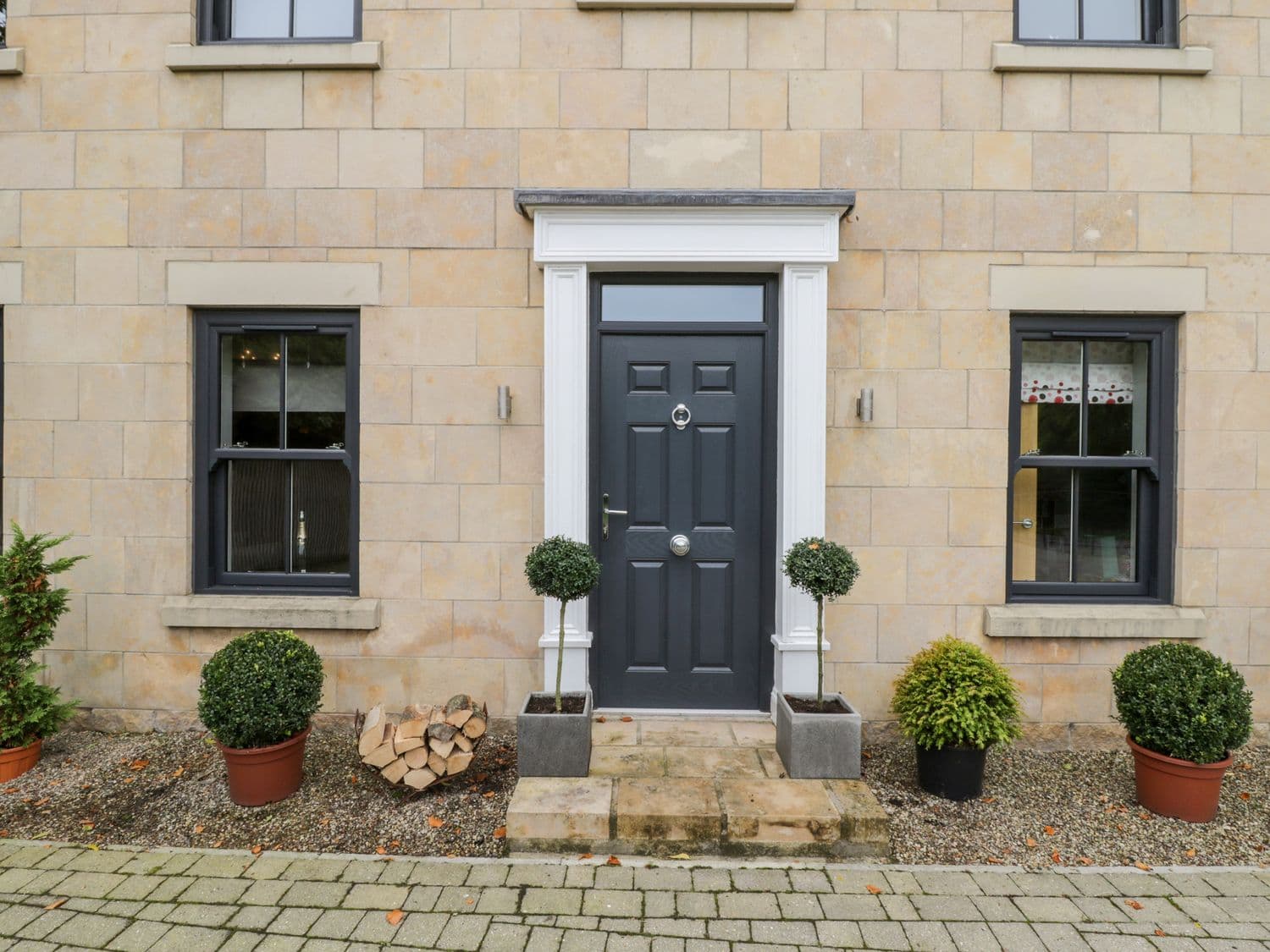 Seamer Manor House — photo 2