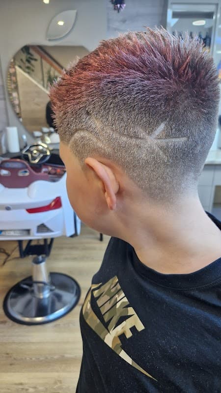 King Cuts - Barbers in shipley