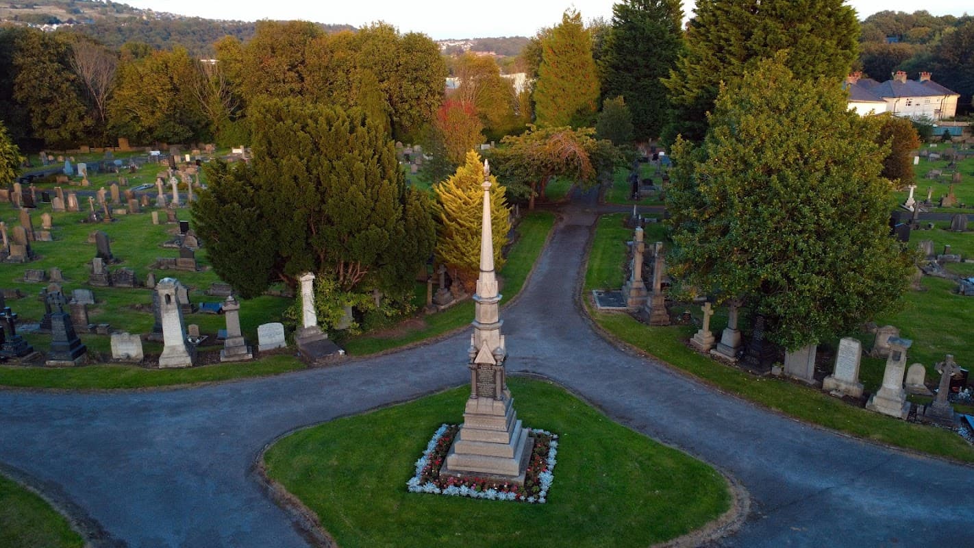 Smith Wigglesworth Gravesite - Cemeteries in shipley