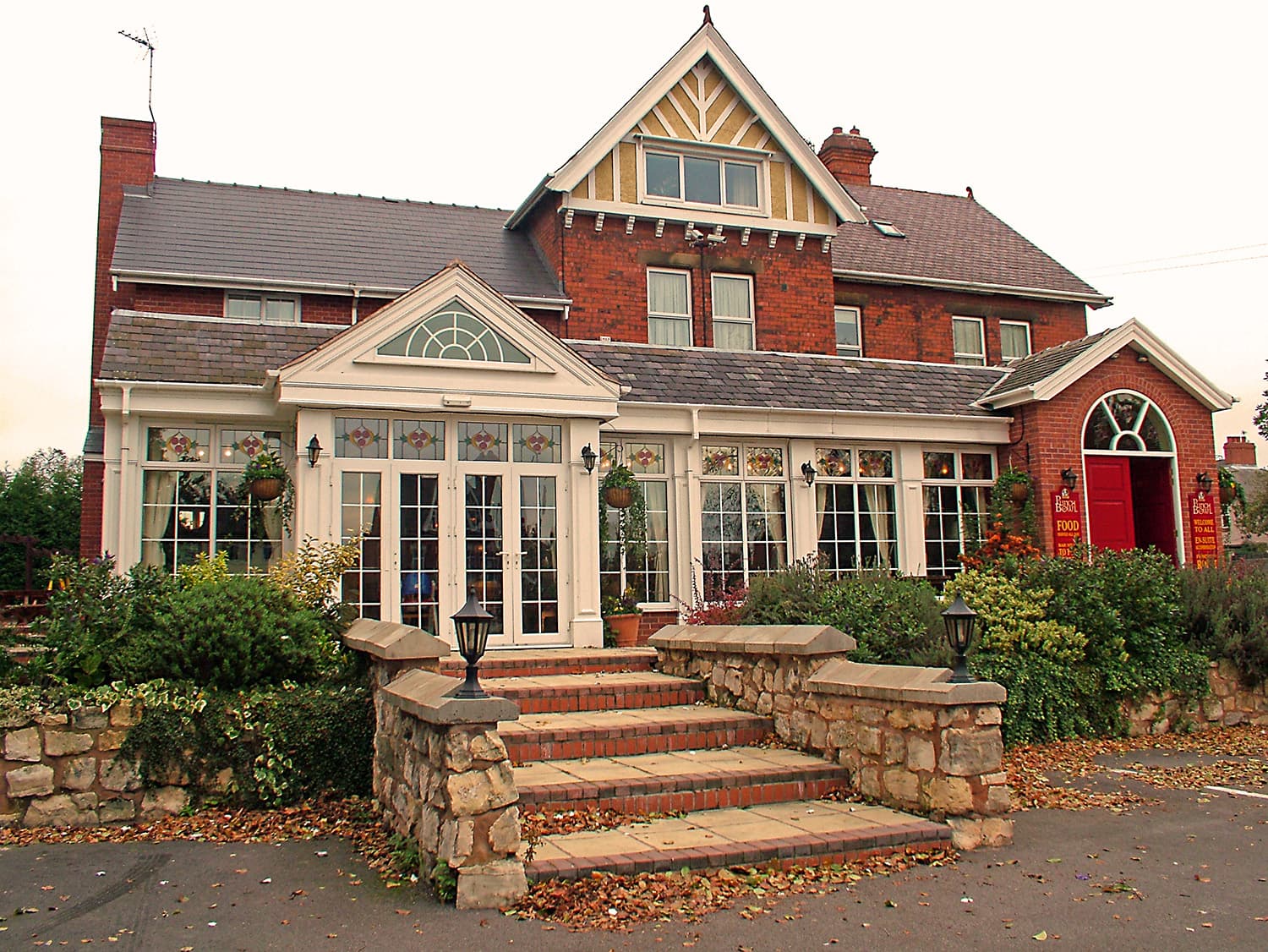 Accommodation at The Punchbowl Inn in thorne north railway station